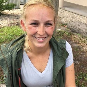 Meet your Posher, Mollie